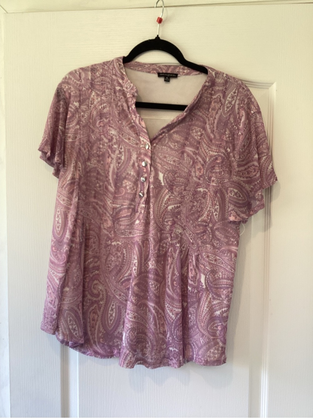 Ava & Grace Lavender Paisley Henley Blouse XL EUC